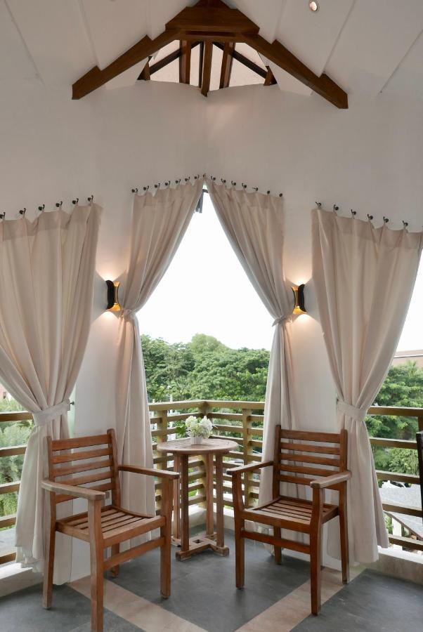 Acuatico Beach Resort & Hotel Inc. Σαν Χουάν Εξωτερικό φωτογραφία