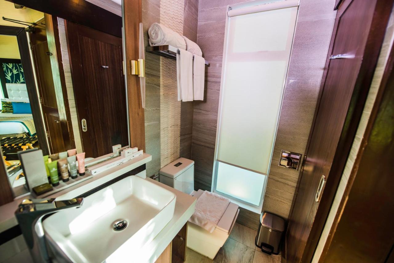 Acuatico Beach Resort & Hotel Inc. Σαν Χουάν Εξωτερικό φωτογραφία